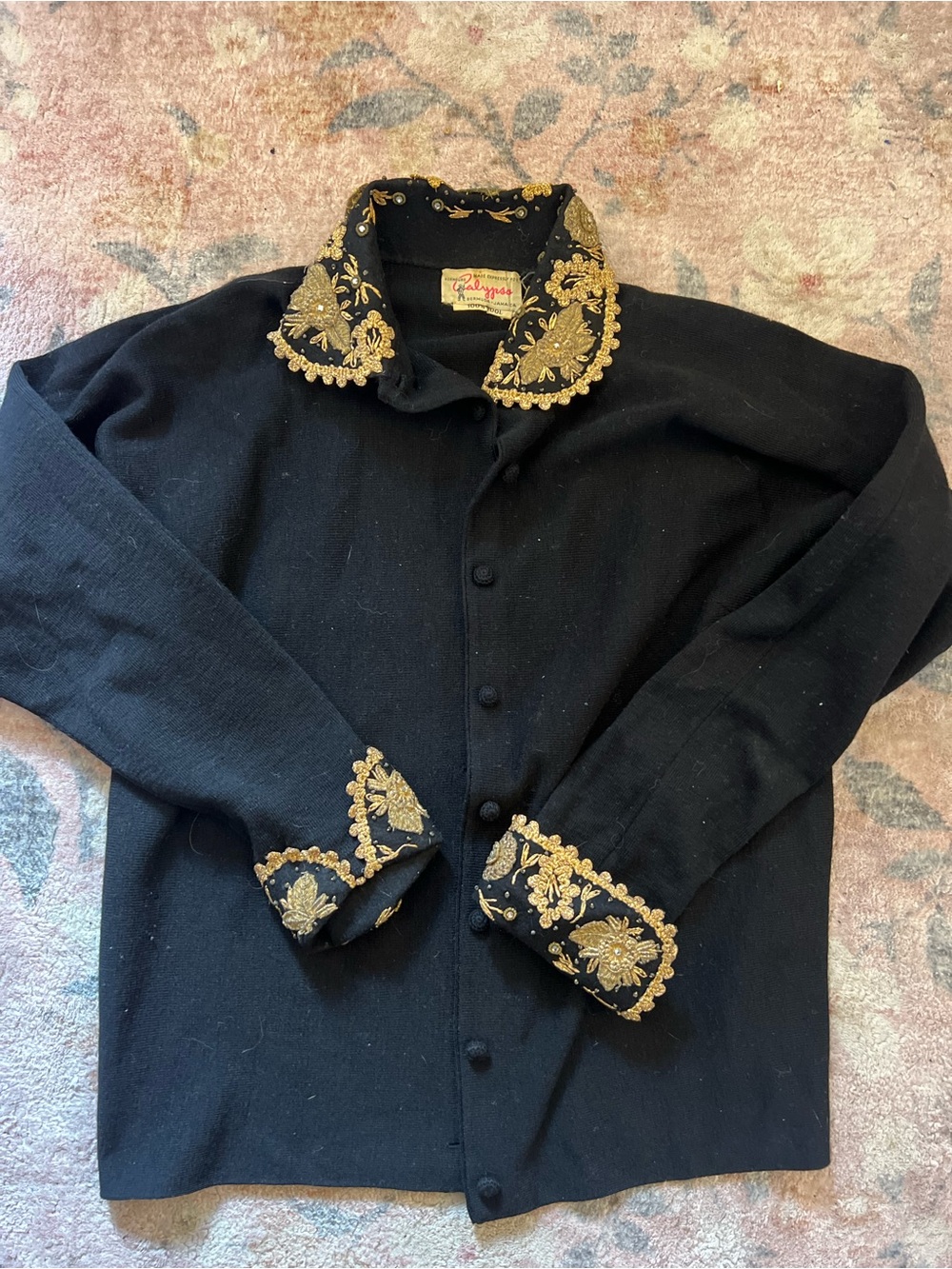 Vintage 100% wool button up cardigan with gold detailing